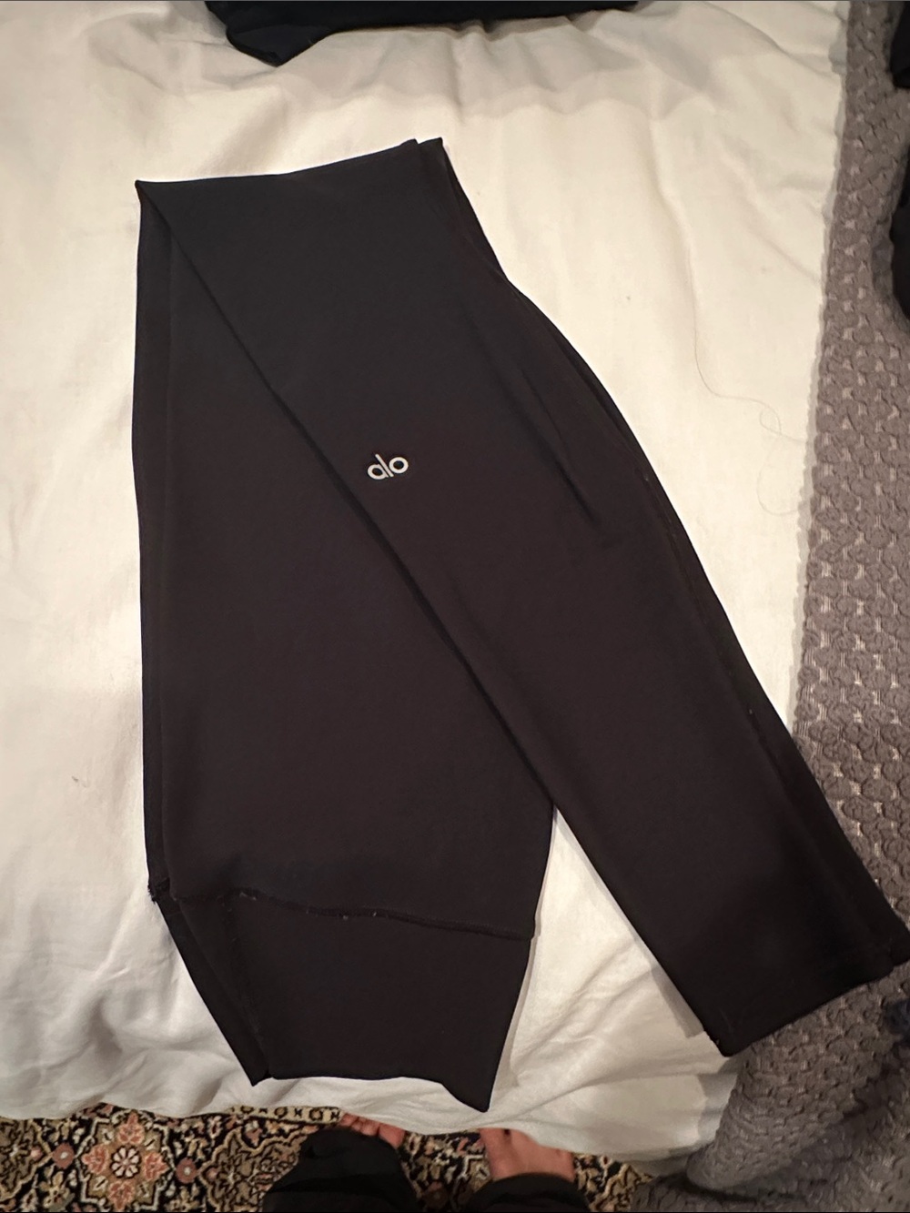 ALO Yoga Women's Black High-Rise Leggings